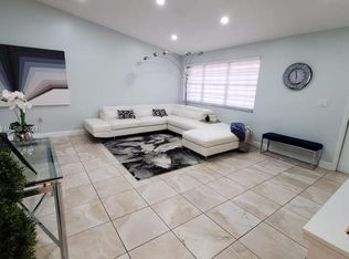 8421 SW 147th Ct, Miami, FL 33193