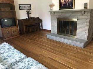 2375 Jenkinson Dr, Pittsburgh, PA 15237