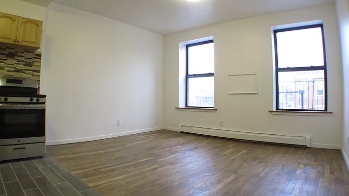 Rented by Keller Williams NYC | media 22