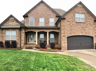 1536 Edgewater Ln, Clarksville, TN 37043