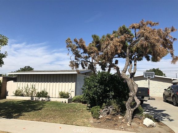 2nd image of 2123 W Romneya Dr