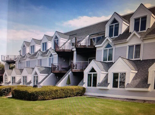 1123 Windward Rd, Milford, CT 06461