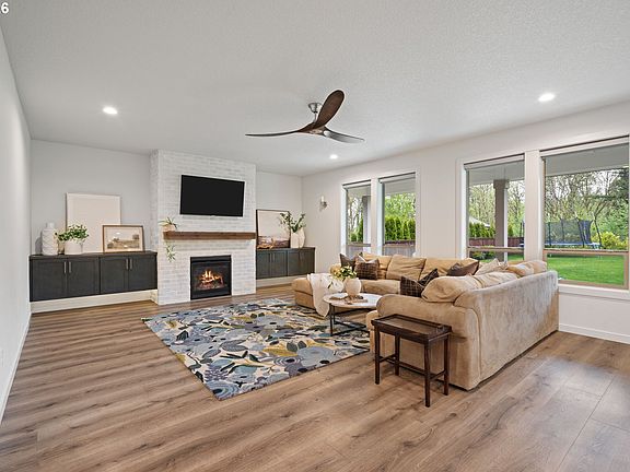 5th image of 936 S 50th Ct