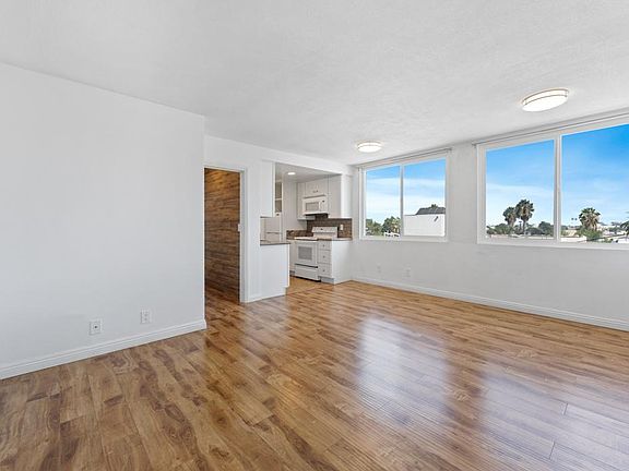 4th image of 230 Linden Ave Unit 507