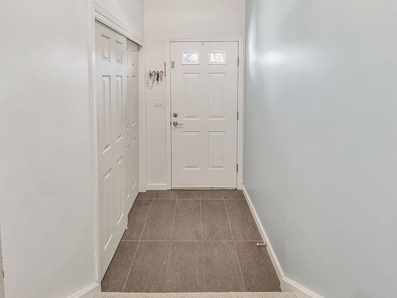 3rd image of 103 Park Ave #6
