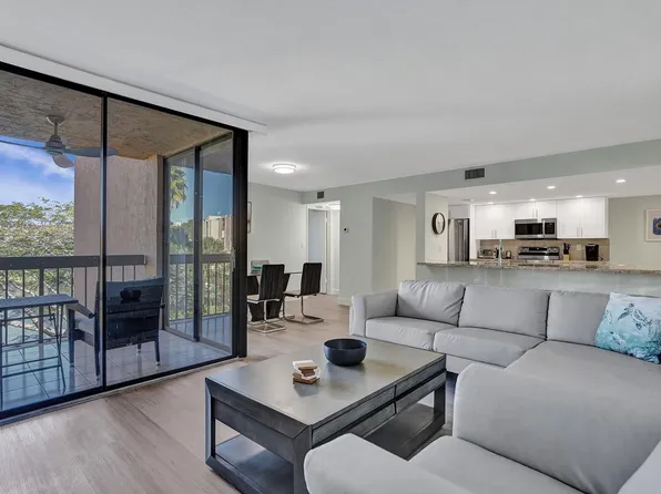 955 Dotterel Rd, Delray Beach, FL