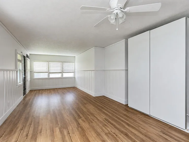 120 Chauncey Ave — Photo 6