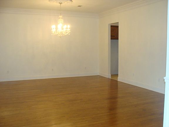 4th image of 100 Orange Blossom Ct
