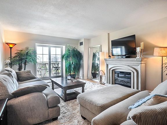3rd image of 100 Marina Dr APT 603