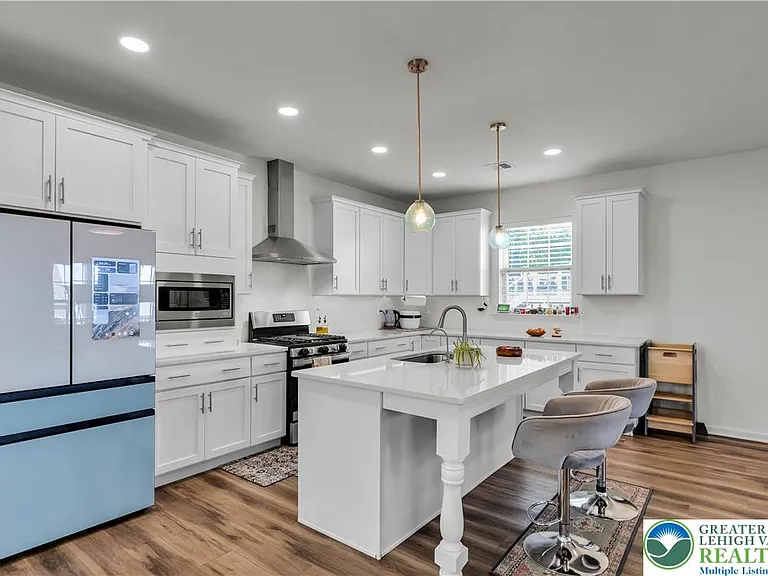 5044 Bellflower Dr — Photo 28