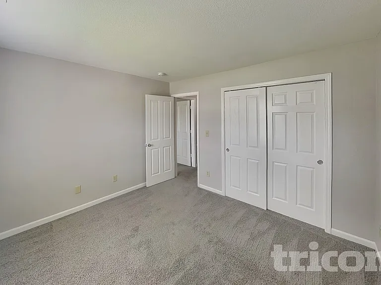 7260 Kidwell Dr — Photo 11
