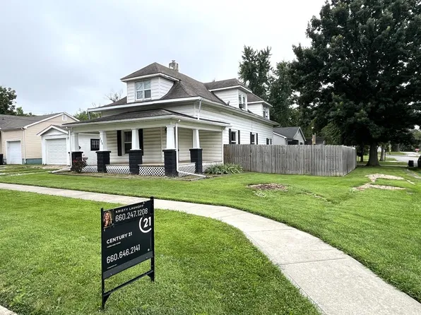 226 John F Kennedy Ave, Chillicothe, MO 64601