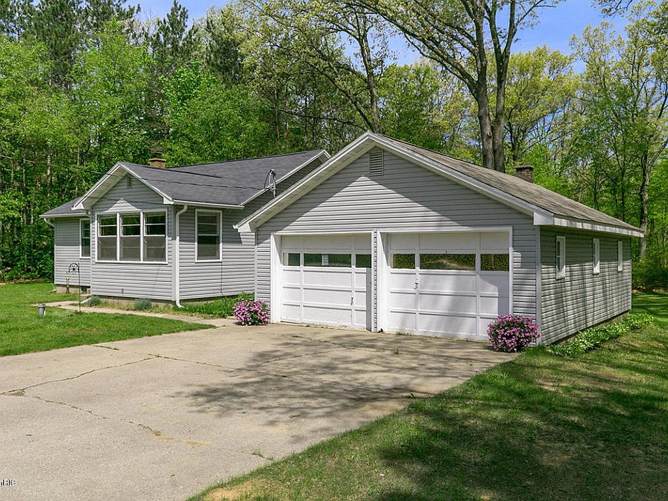 5704 Heights Ravenna Rd, Fruitport, MI 49415 Zillow