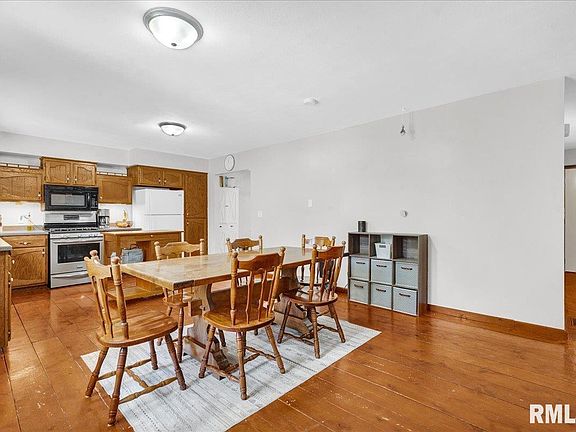 3rd image of 14927 N Ivy Lake Rd