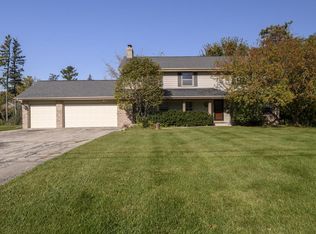 930 W Laramie LANE, Bayside, WI 53217
