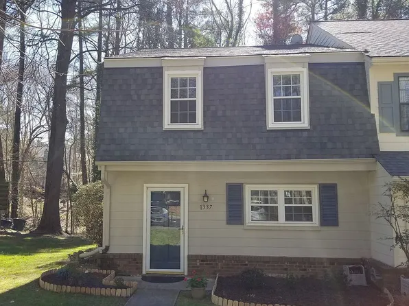 1337 Springlawn Ct, Raleigh, NC 27609
