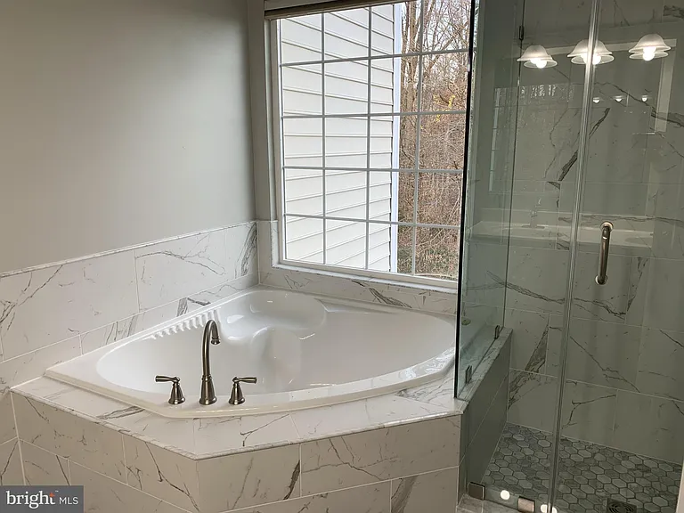 3384 Governors Crest Ct — Photo 20