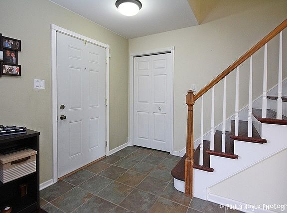 4th image of 709 Lexington Dr