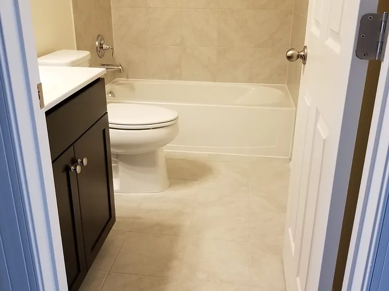 4118 Elmwood St — Photo 13