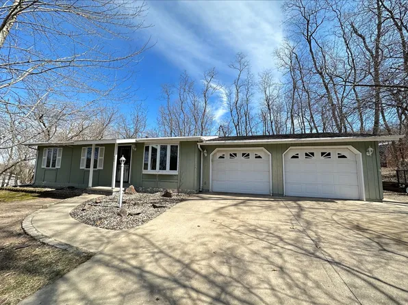 463 Hillside Dr, Berlin, WI 54923