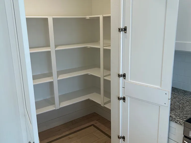 358 S 3 W — Photo 9