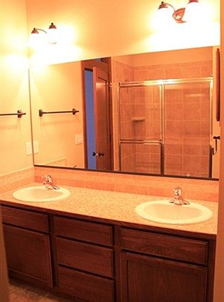 4th image of 3807 S Morrow Ln