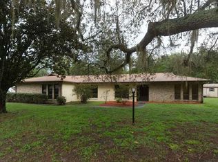 40746 W 2nd Ave, Umatilla, FL 32784