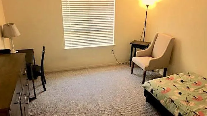 100 S Alameda St #359 — Photo 3