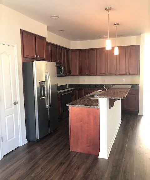 9821 Harbor Master Blvd — Photo 2