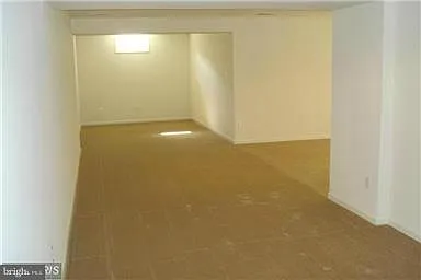 1114 Anderson St — Photo 13