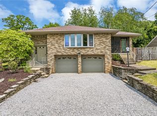 312 Crestview Dr, Pittsburgh, PA 15209