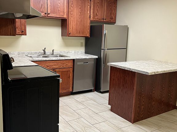 2nd image of 1119 1st Ave N APT 2