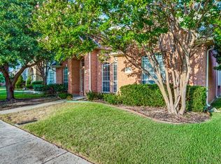 8612 Ironwood Dr, Irving, TX 75063