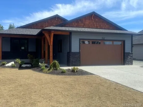 762 Sitka St, Campbell River, BC V9H 0G4