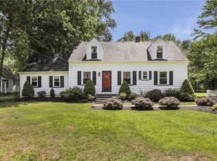 6516 White Rd, Mayfield Village, OH 44143