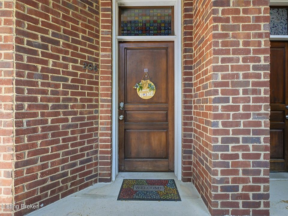 1st image of 2011 Frankfort Ave Unit 206