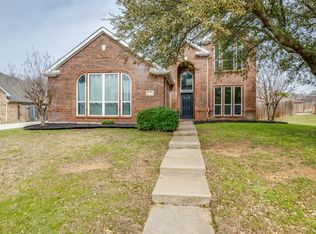 1001 Chapel Dr, Denton, TX 76205