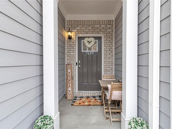 2nd image of 7689 Baron Rd