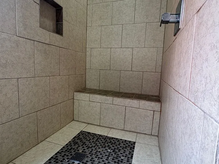 4413 NW Wolf Rd — Photo 10