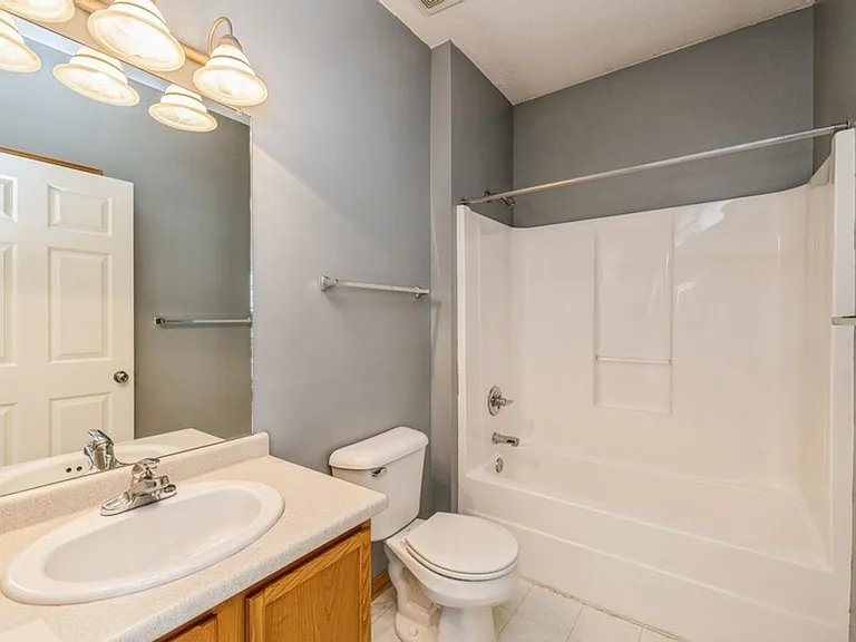 1320 SE Florence Dr #16 — Photo 12