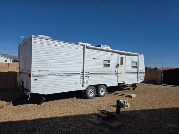 760 White St, Pahrump, NV 89060