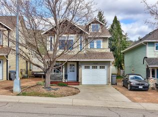 1192 Raven Dr, Kamloops, BC V2B 8P3