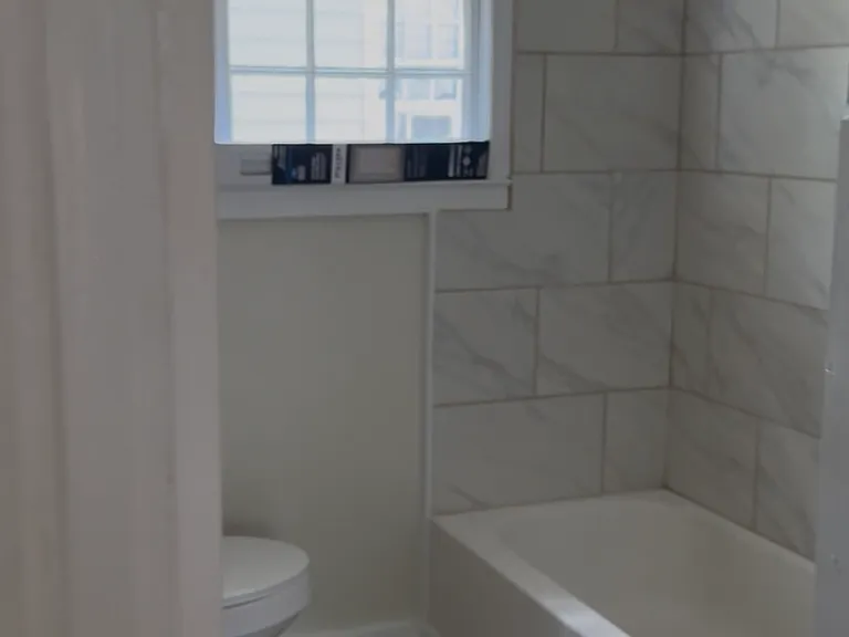 429 Bell Ave — Photo 2