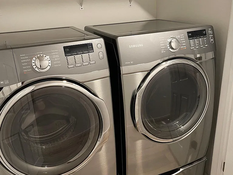 Full Size Washer & Dryer