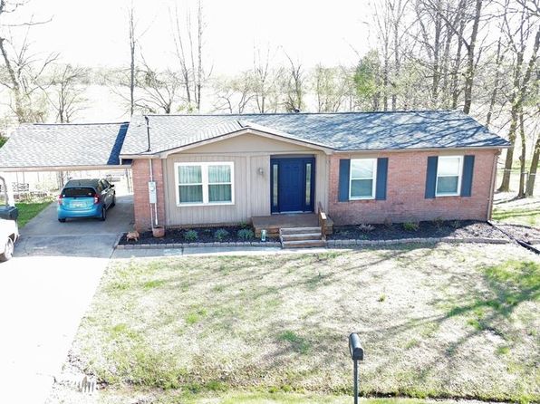 963 Independence Dr, Madisonville, KY 42431