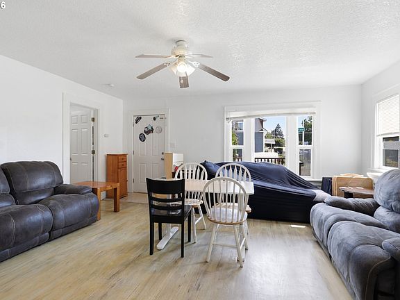 4th image of 303 17th Ave