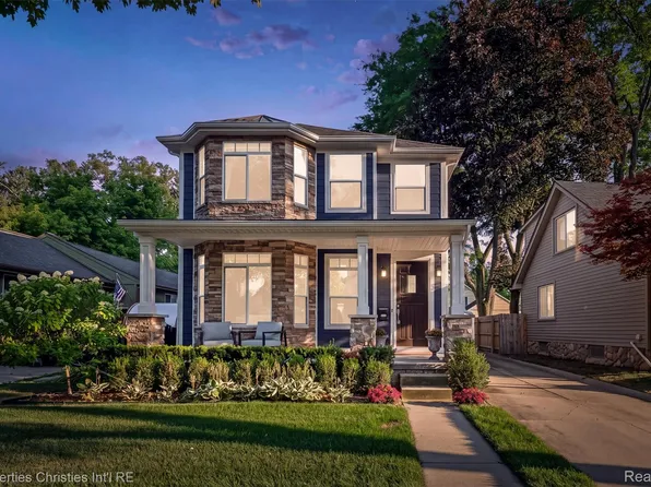 1334 Cole Ave, Birmingham, MI 48009