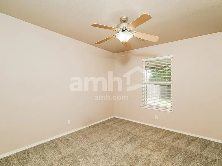8101 S Elder Ave — Photo 15