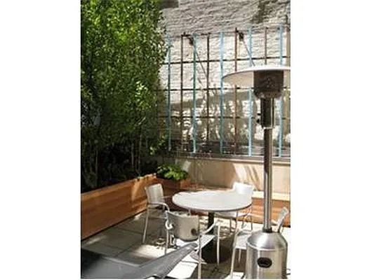 Rented by Douglas Elliman | media 22