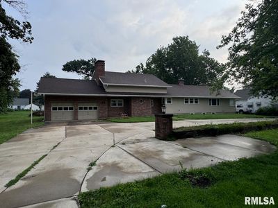 75 N Park Dr, Canton, IL, 61520